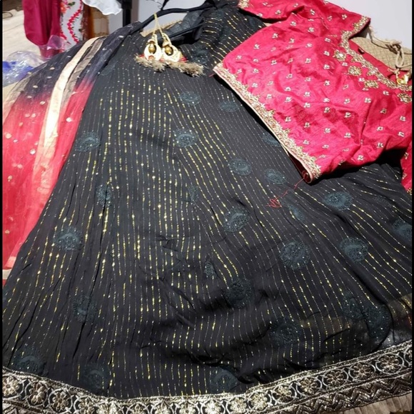 Indian lenghas - Picture 5 of 6